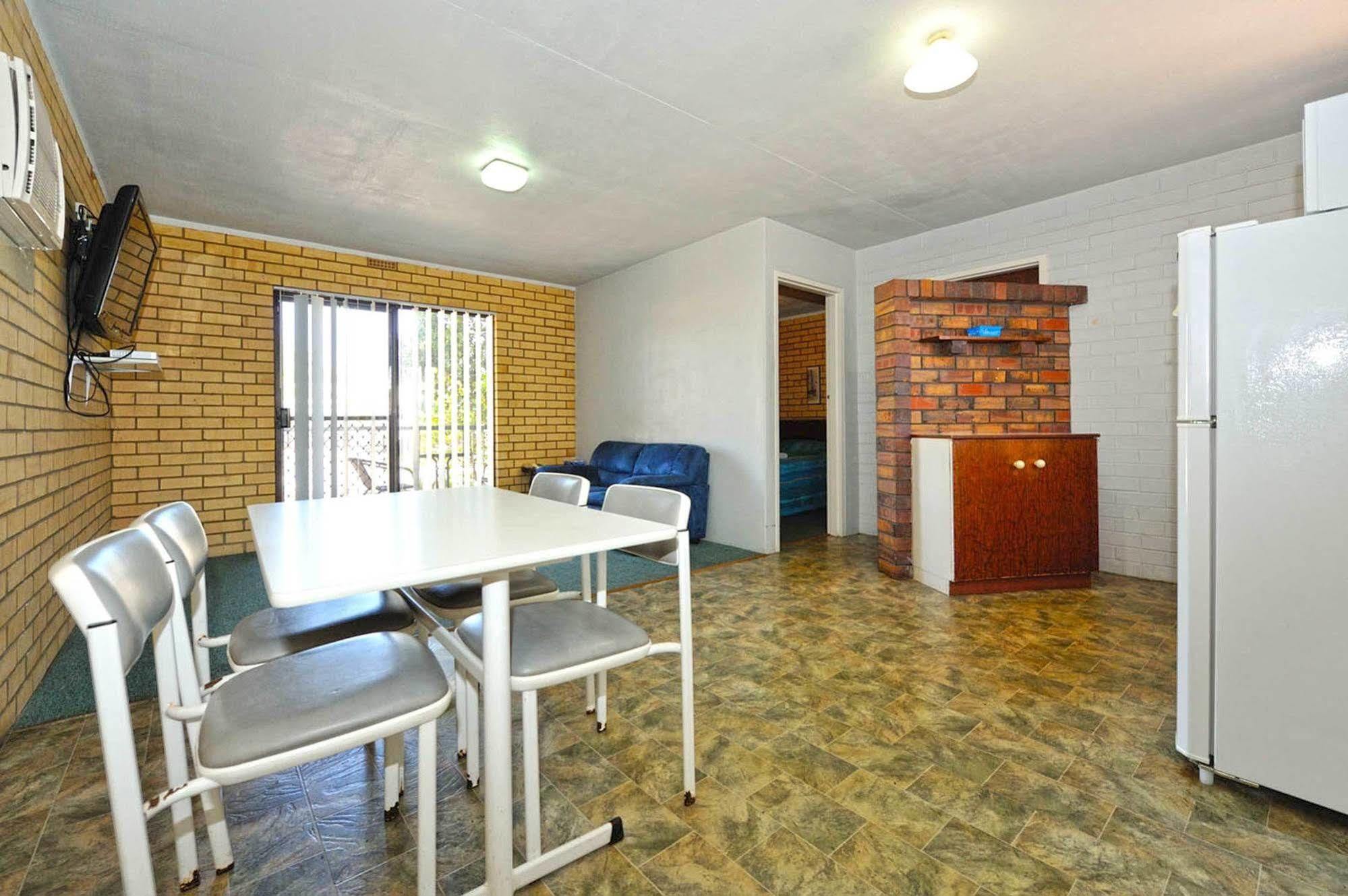 Abrolhos Reef Lodge Geraldton Extérieur photo
